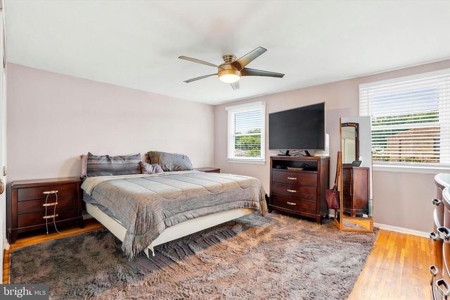 11039 KELVIN AVE, Philadelphia, PA 19116