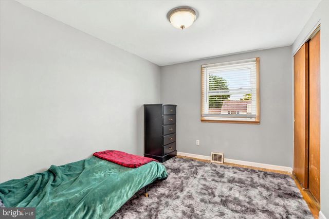 11039 KELVIN AVE, Philadelphia, PA 19116