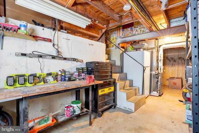 11039 KELVIN AVE, Philadelphia, PA 19116