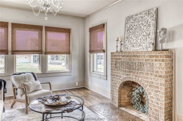 404 West Main Street, Bellville, TX 77418