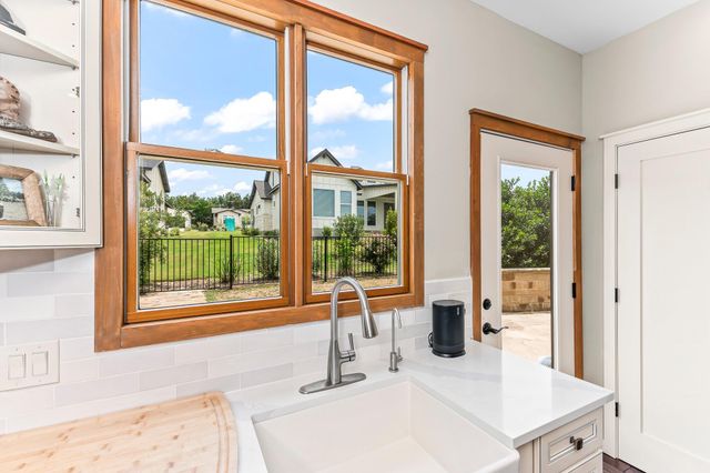 2108 Quiet Stables CIR, Cedar Park, TX 78613