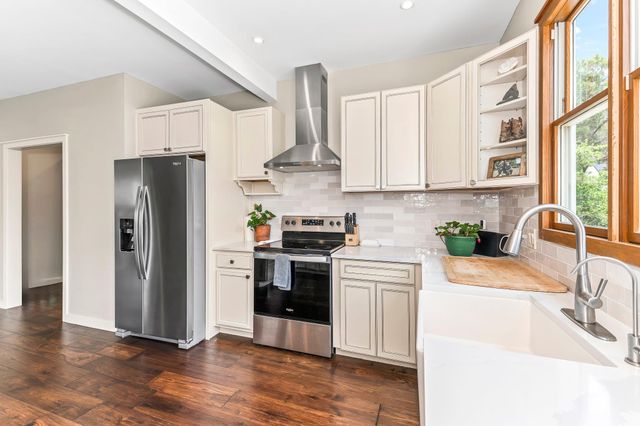2108 Quiet Stables CIR, Cedar Park, TX 78613