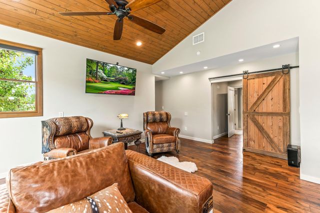2108 Quiet Stables CIR, Cedar Park, TX 78613