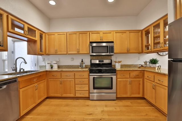 2278 Tuscany Court, East Palo Alto, CA 94303