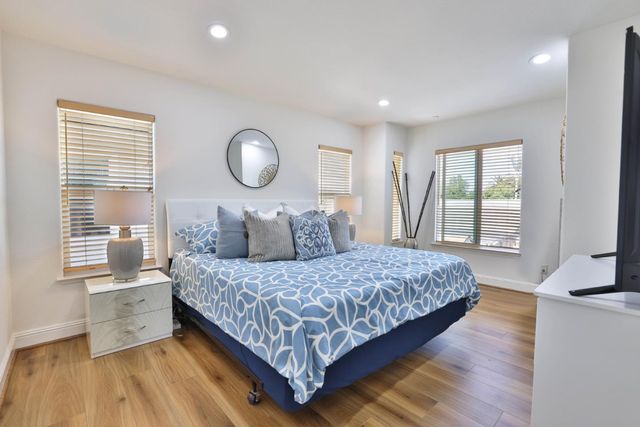 2278 Tuscany Court, East Palo Alto, CA 94303