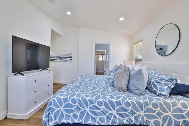2278 Tuscany Court, East Palo Alto, CA 94303