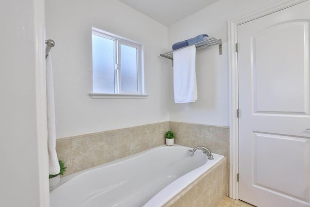 2278 Tuscany Court, East Palo Alto, CA 94303