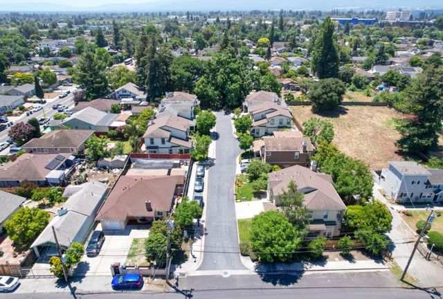 2278 Tuscany Court, East Palo Alto, CA 94303