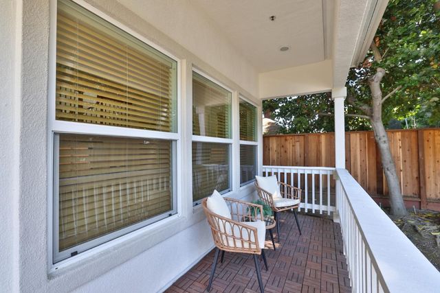 2278 Tuscany Court, East Palo Alto, CA 94303