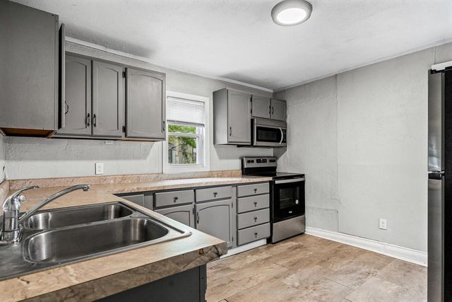 716 St James STREET, La Crosse, WI 54603