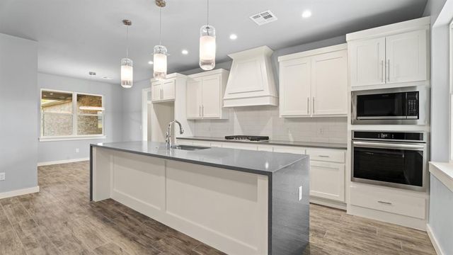 214 Olde Mill Court, Jones, OK 73049