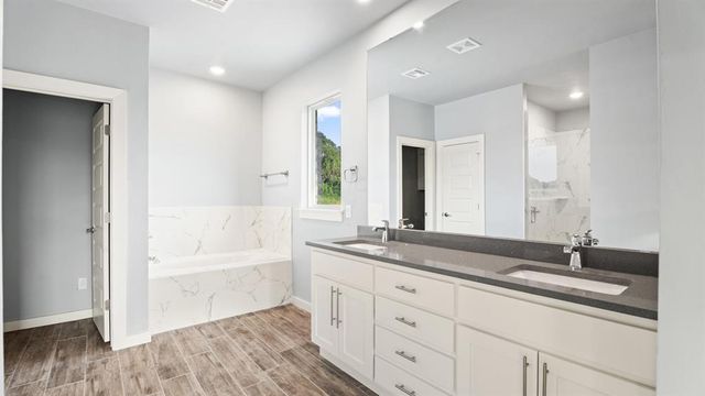 214 Olde Mill Court, Jones, OK 73049