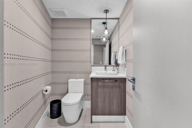 17121 Collins Ave 2708, Sunny Isles Beach, FL 33160