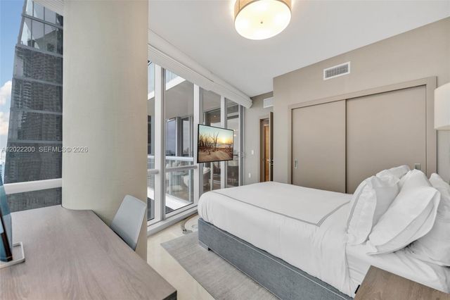 17121 Collins Ave 2708, Sunny Isles Beach, FL 33160