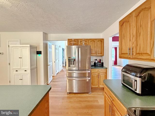 6735 EASTERN HILLS ST, Hughesville, MD 20637