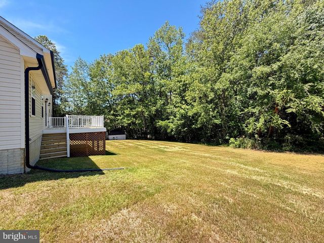 6735 EASTERN HILLS ST, Hughesville, MD 20637