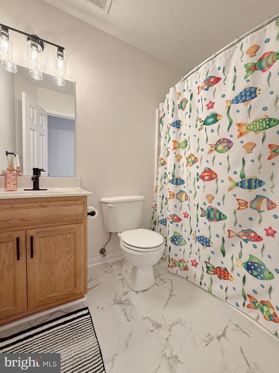 Image 29 of property listing at 6735 EASTERN HILLS ST, Hughesville, MD 20637
