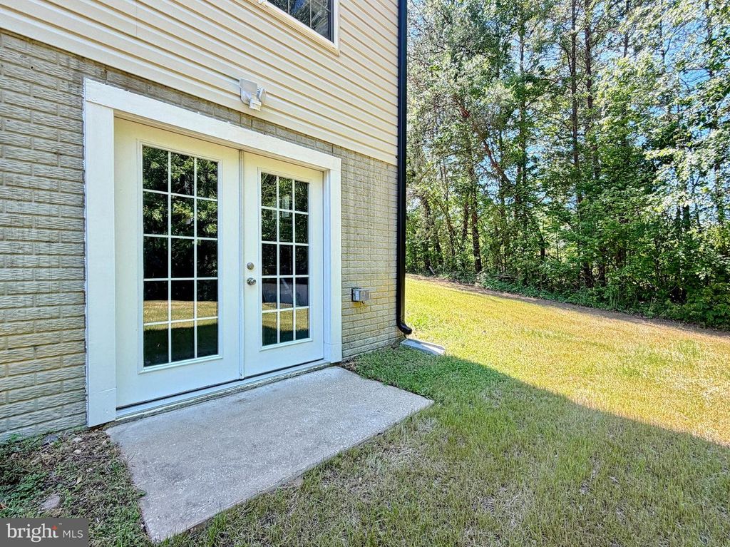 Image 8 of property listing at 6735 EASTERN HILLS ST, Hughesville, MD 20637