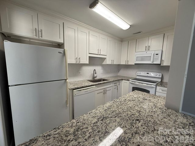 10900 Rail Tye Place, Pineville, NC 28134