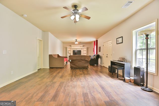 133 Oak Drive, Gray, GA 31032