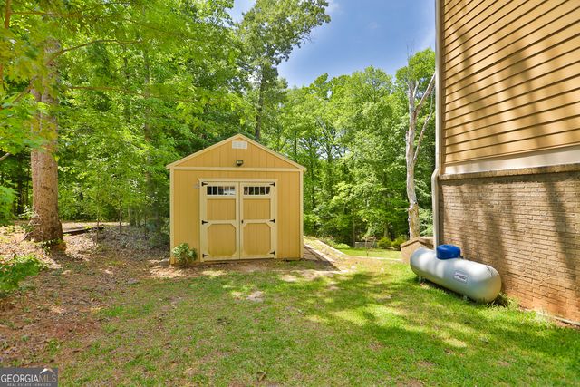 133 Oak Drive, Gray, GA 31032