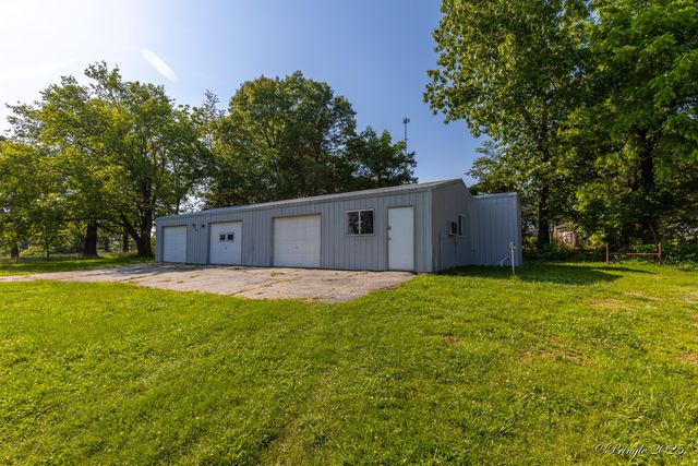 3331 Us Highway 160, West Plains, MO 65775