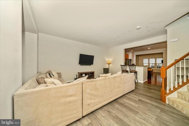 919 HOPKINS COR, Glen Burnie, MD 21060