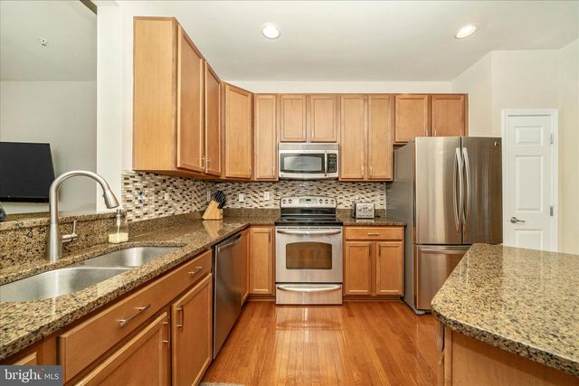 919 HOPKINS COR, Glen Burnie, MD 21060