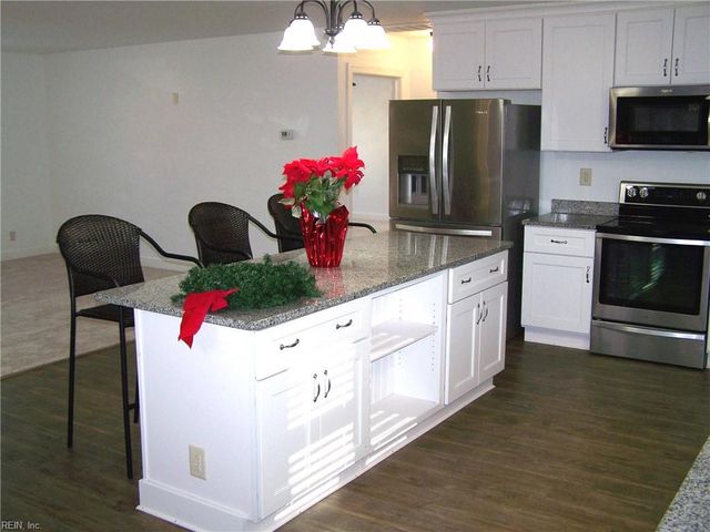 105 Homestead RD, Franklin, VA 23851