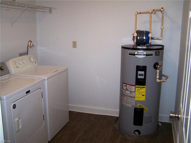 105 Homestead RD, Franklin, VA 23851