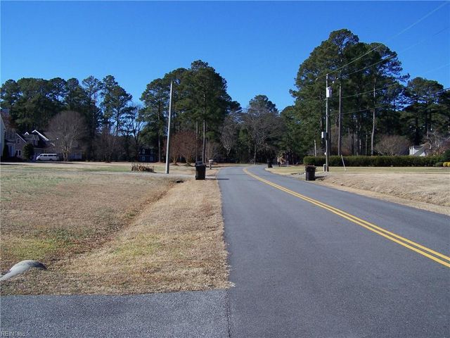 105 Homestead RD, Franklin, VA 23851