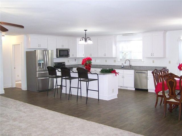 105 Homestead RD, Franklin, VA 23851