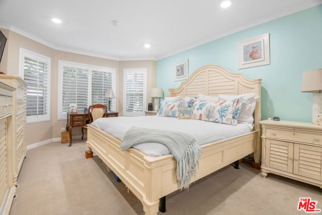 4445 Antigua Way, Oxnard, CA 93035