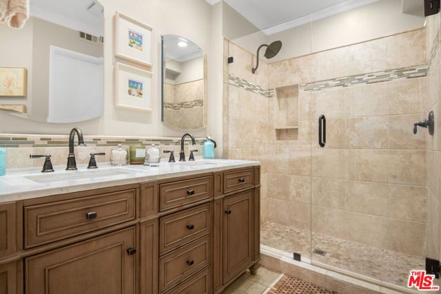 4445 Antigua Way, Oxnard, CA 93035