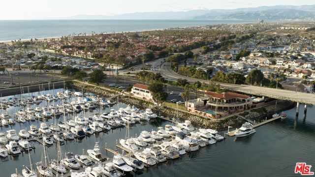 4445 Antigua Way, Oxnard, CA 93035