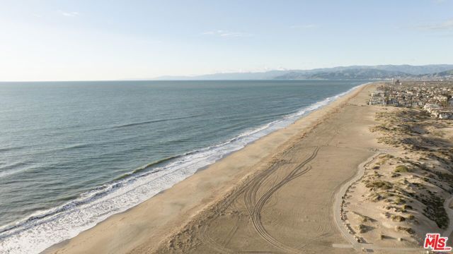 4445 Antigua Way, Oxnard, CA 93035