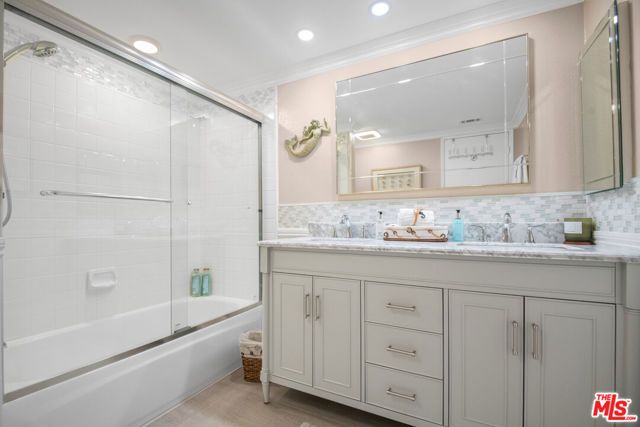 4445 Antigua Way, Oxnard, CA 93035