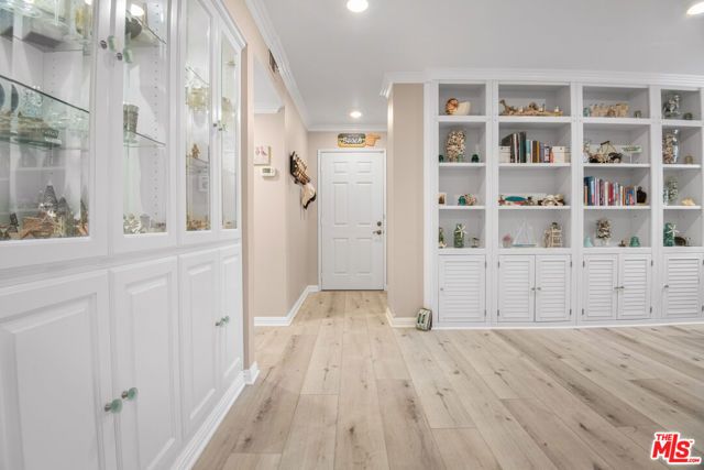 4445 Antigua Way, Oxnard, CA 93035