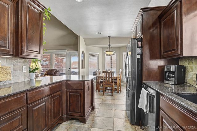 14786 N 58th East Avenue, Collinsville, OK 74021