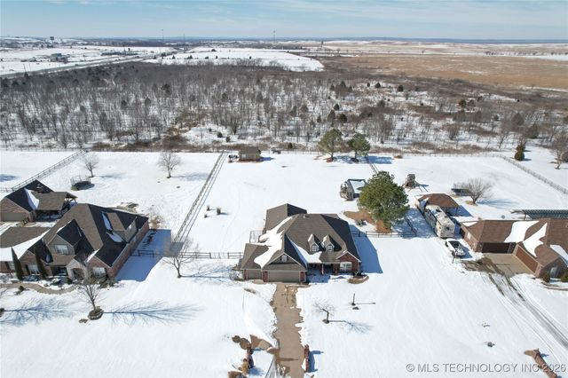 14786 N 58th East Avenue, Collinsville, OK 74021