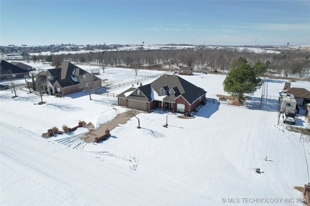 14786 N 58th East Avenue, Collinsville, OK 74021