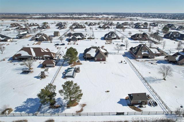 14786 N 58th East Avenue, Collinsville, OK 74021