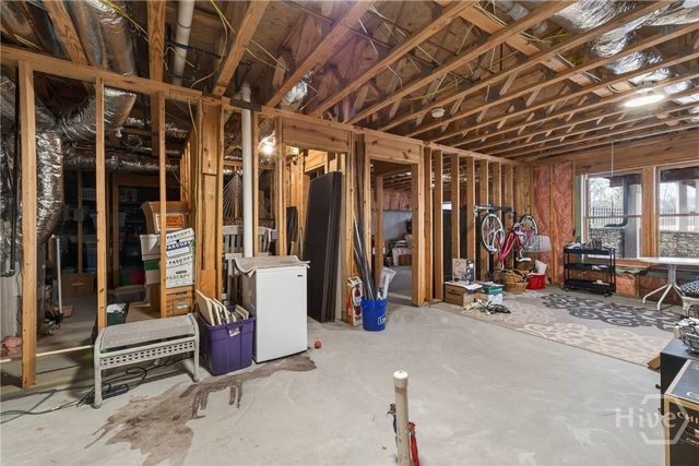 617 Garden Lane, Statham, GA 30666