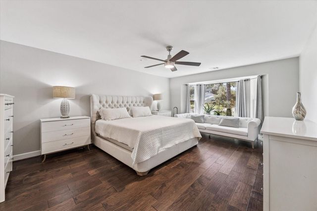 831 Merrick Drive, Sugar Land, TX 77478