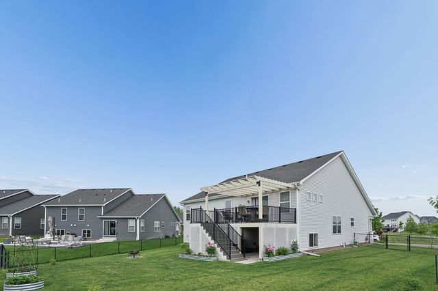 9773 52nd Lane NE, Saint Michael, MN 55376