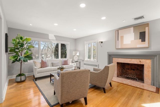 52 Clinton Road, Brookline, MA 02445