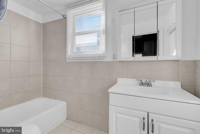 1910 DUDLEY ST, Philadelphia, PA 19145