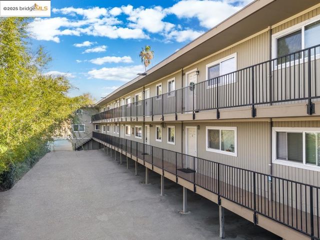 3126 Lone Tree Way, Antioch, CA 94509