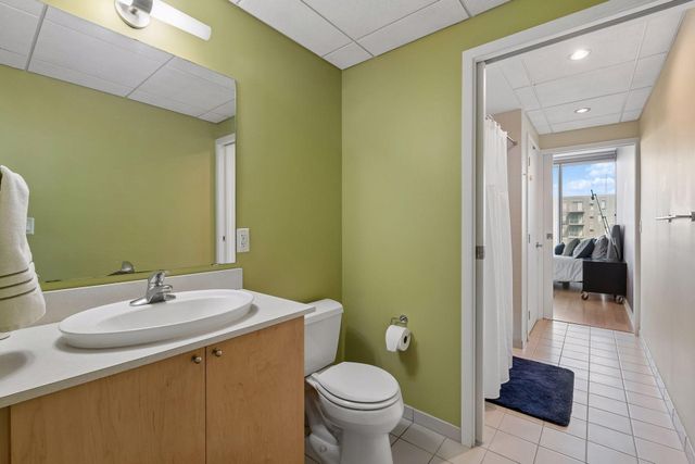 8151 33rd Avenue S 501, Bloomington, MN 55425