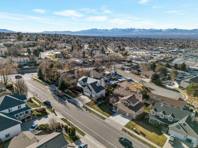 6958 S HOLLOW MILL DR, Cottonwood Heights, UT 84121